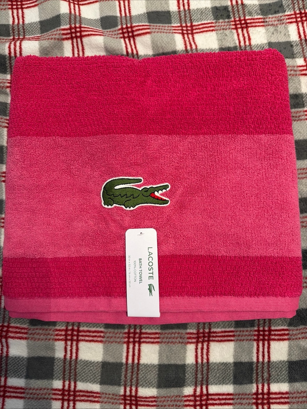 Lacoste Two-Tone Pink Cotton Bath Towel with Crocodile Patch